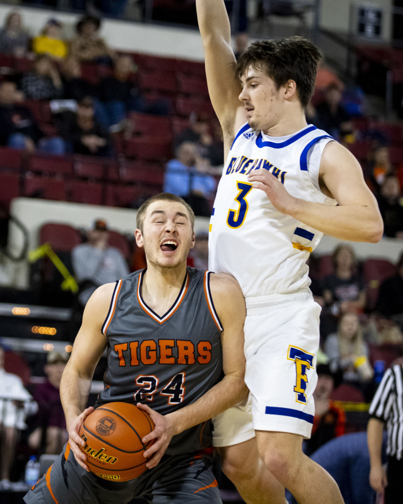 Thompson Falls vs. Manhattan